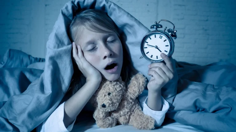 Gece Uyumayan Çocuğa Ne Yapılır?